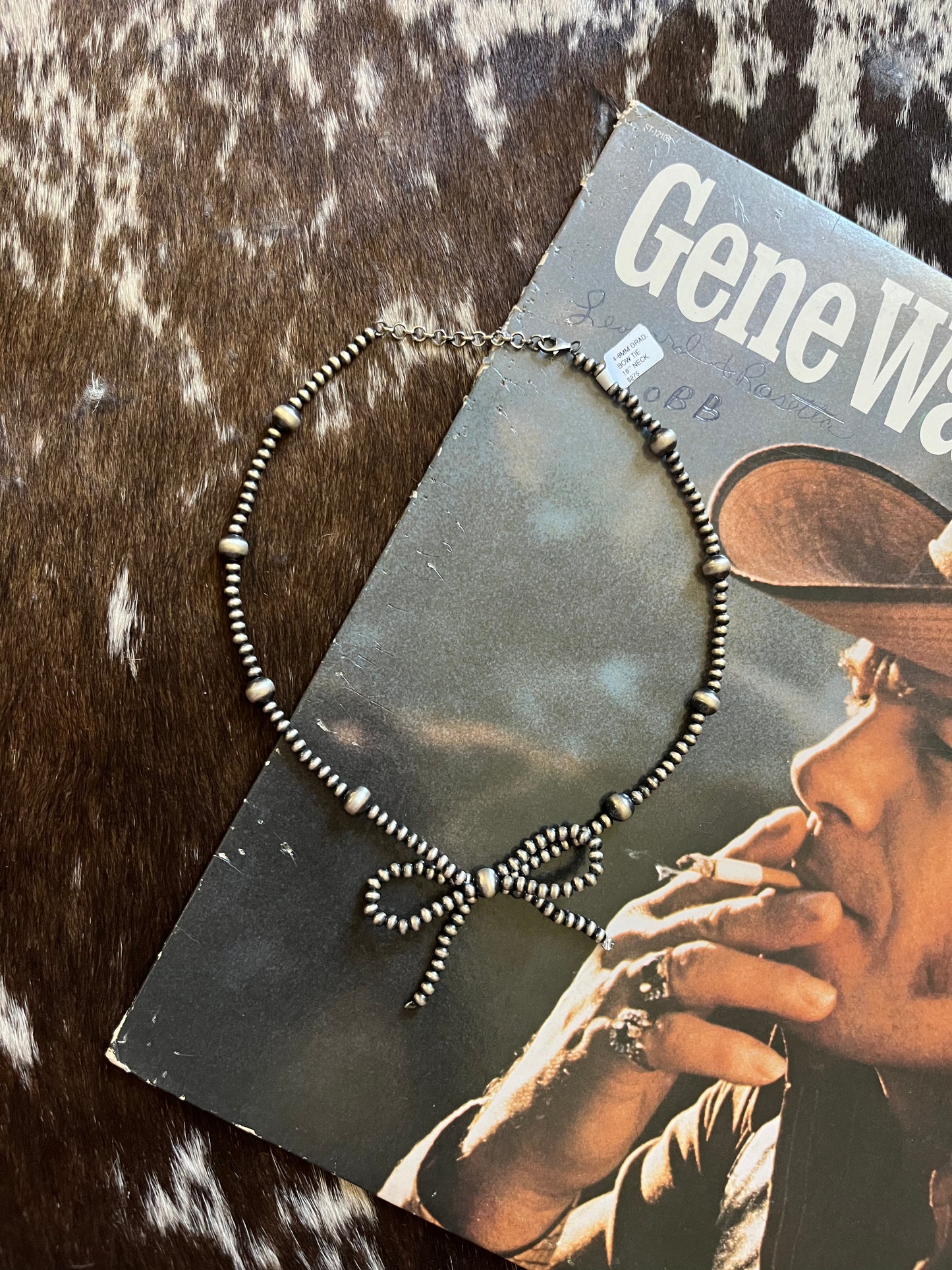 Navajo Pearl Bow Necklace