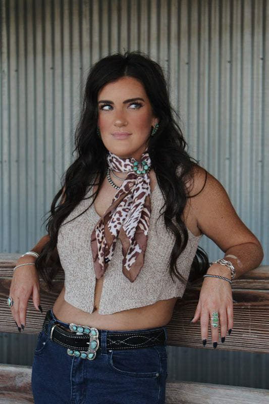 FRONT HOOK CROPPED KNIT CARDIGAN VEST : TAUPE - Cluff CO LLC